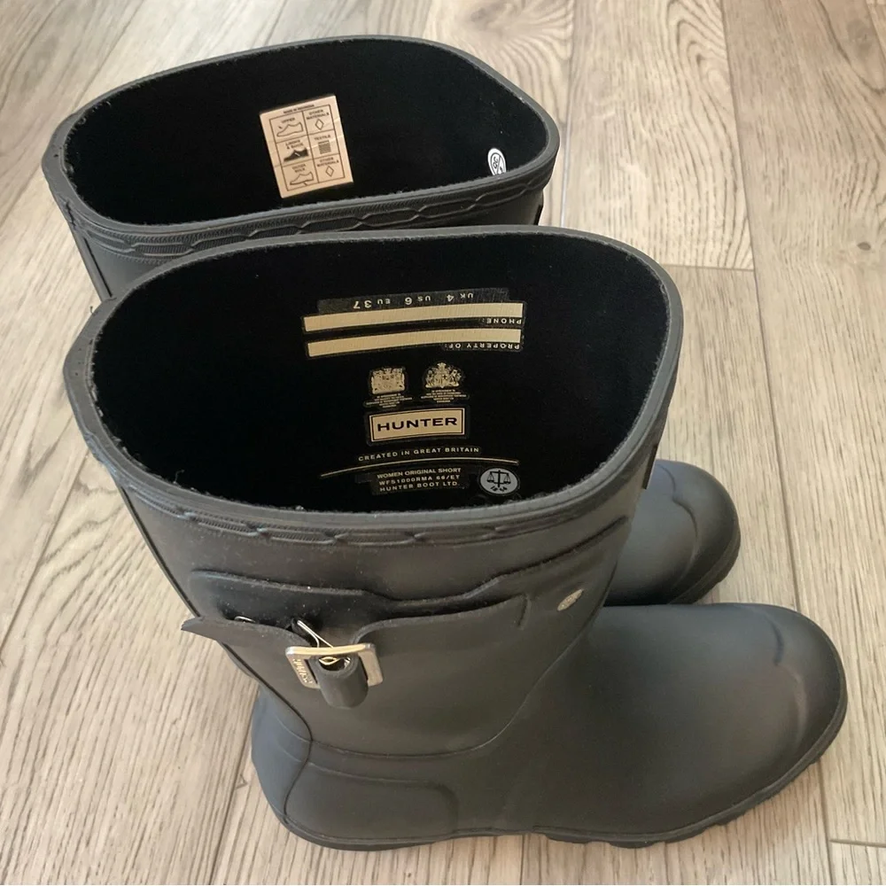 Hunter Original Short Black Waterproof Boots - Picture 12 of 15